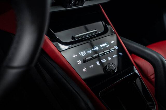 2026 Cayenne S Coupe picture #15