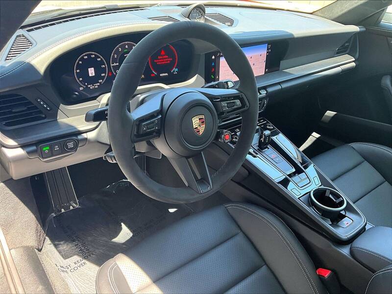 2026 911 Carrera GTS picture #4