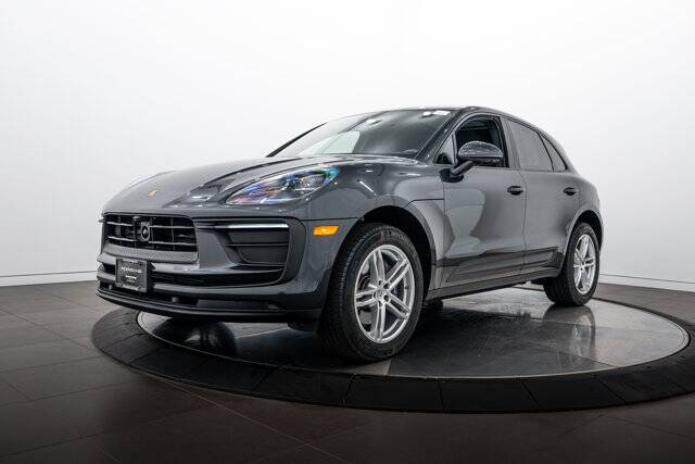 2026 Macan picture #1