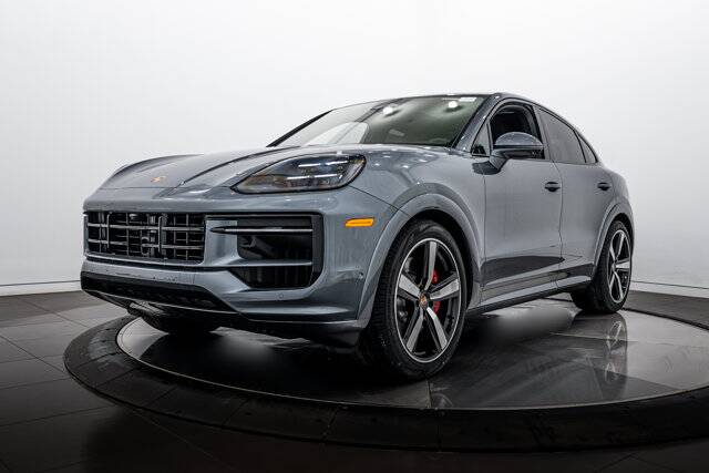 2026 Cayenne GTS picture #1