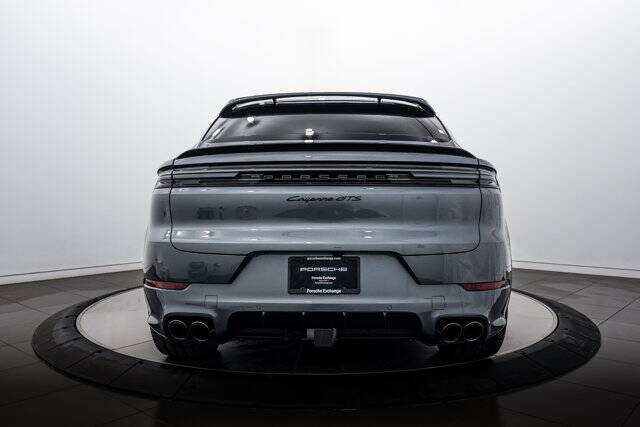 2026 Cayenne GTS picture #6