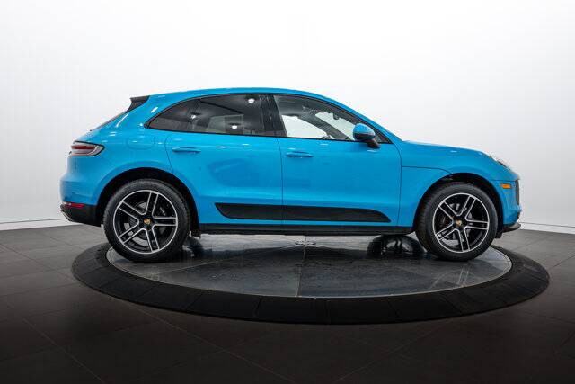 2019 Macan picture #8
