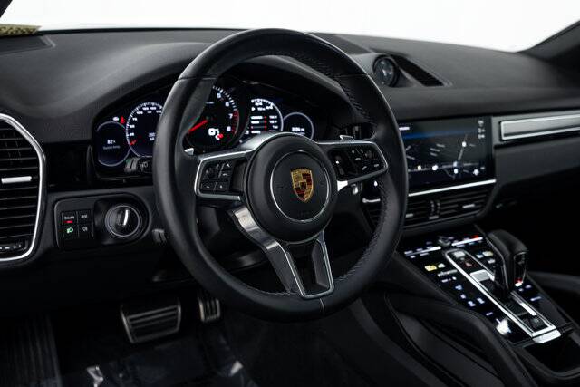 2022 Cayenne S Platinum Edition picture #13