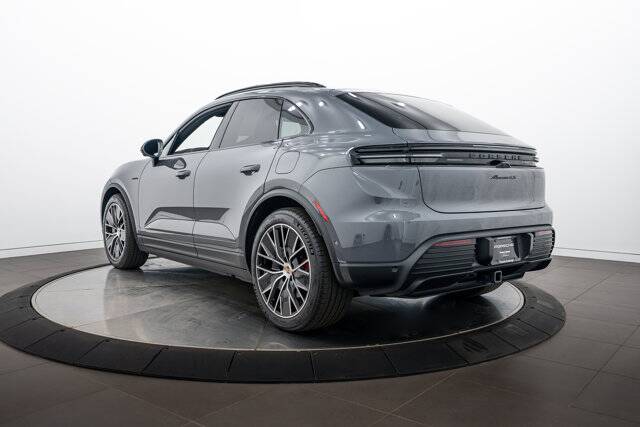2025 Macan Electric 4S picture #3