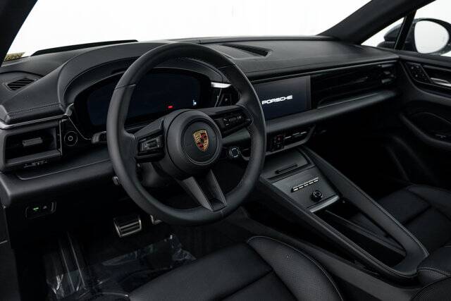 2025 Macan Electric 4S picture #15