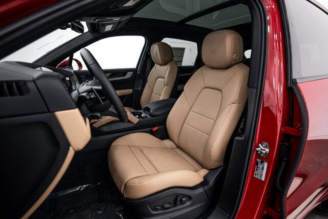 2026 Cayenne picture #5