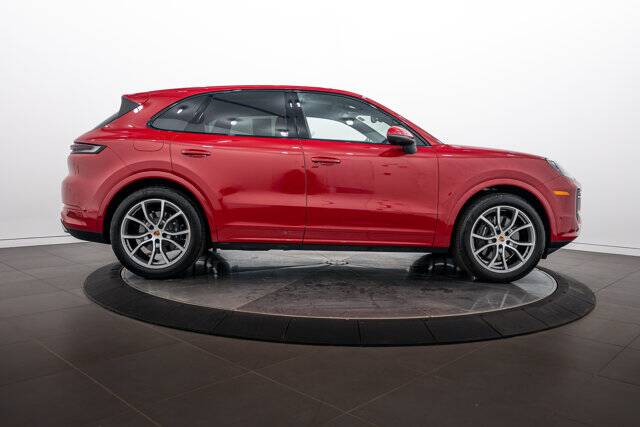 2026 Cayenne picture #8