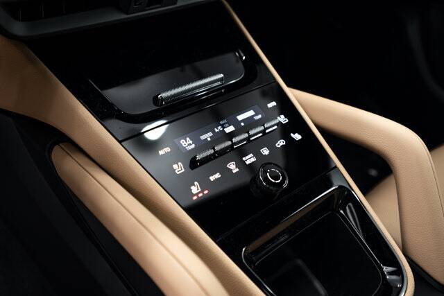 2026 Cayenne picture #15