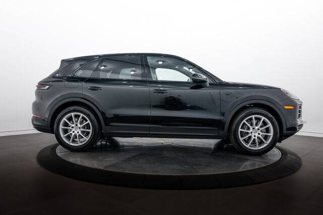 2026 Cayenne picture #8