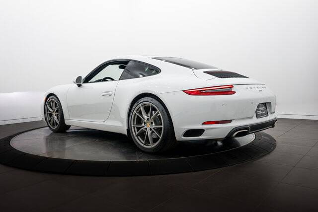 2017 911 Carrera picture #3