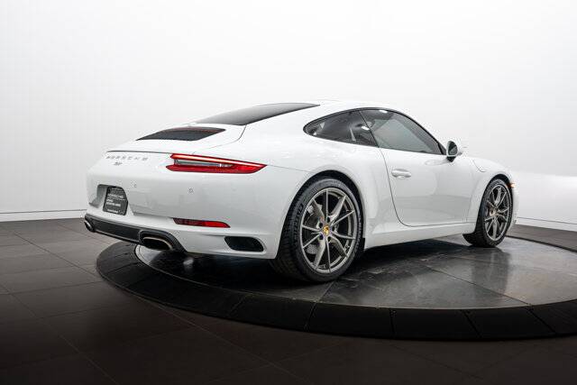 2017 911 Carrera picture #7