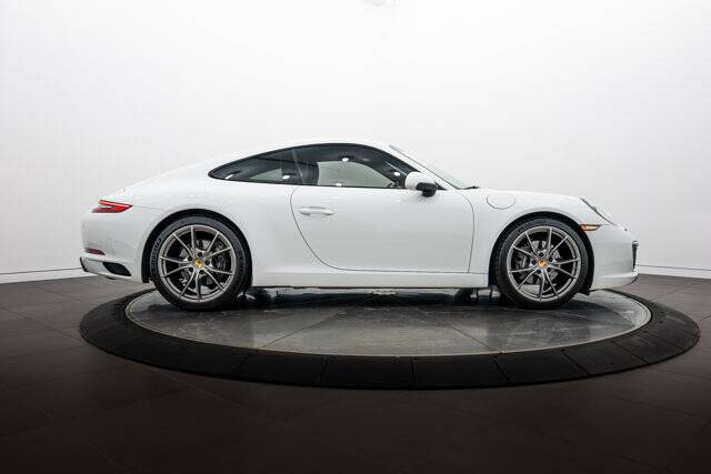 2017 911 Carrera picture #8