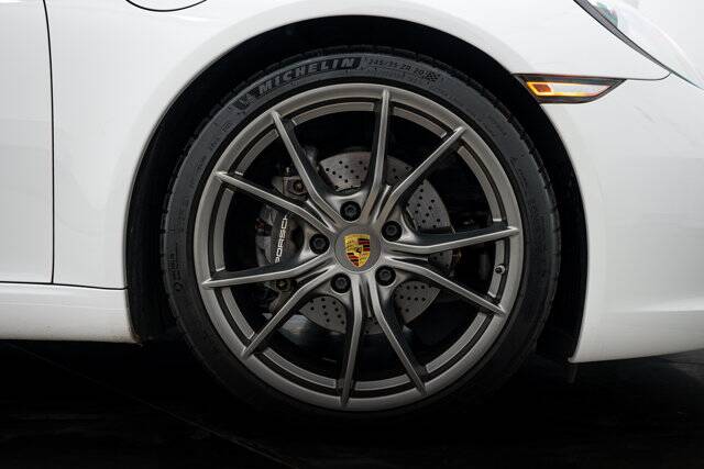 2017 911 Carrera picture #11