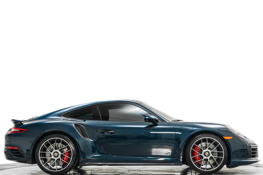 2019 911 Turbo -Centerlock Wheels, Sunroof, Carbon Interior Trim picture #1