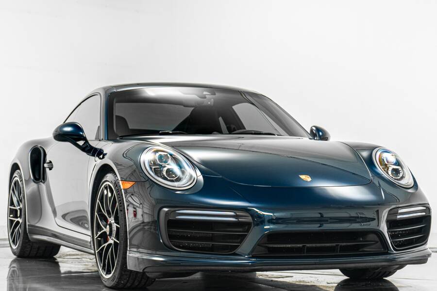 2019 911 Turbo -Centerlock Wheels, Sunroof, Carbon Interior Trim picture #2