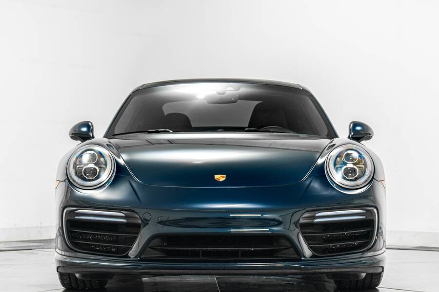 2019 911 Turbo -Centerlock Wheels, Sunroof, Carbon Interior Trim picture #3