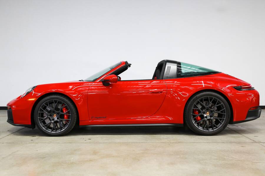 2026 911 Targa 4 GTS -Premium Package, 18 Way Adaptive Sports Seats picture #5