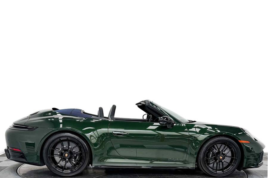 2026 911 Carrera GTS -Carbon Ceramic Brakes, Premium Package picture #1