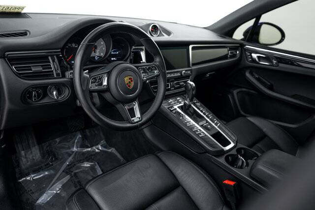 2021 Macan S picture #4