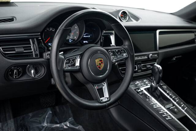 2021 Macan S picture #15