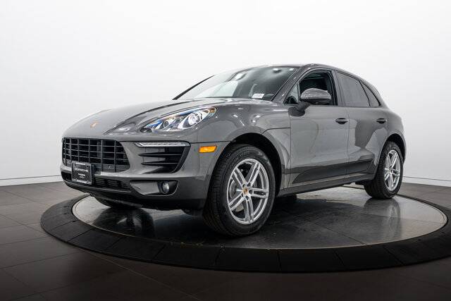 2018 Macan picture #1