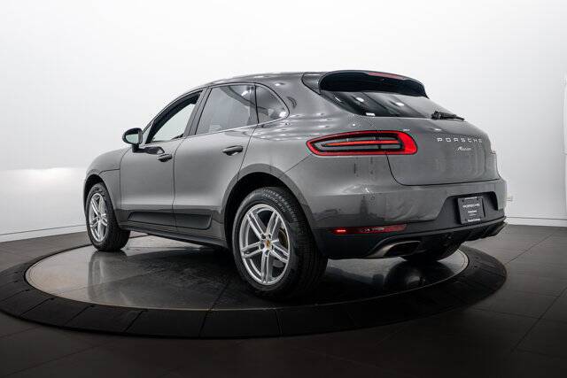 2018 Macan picture #3