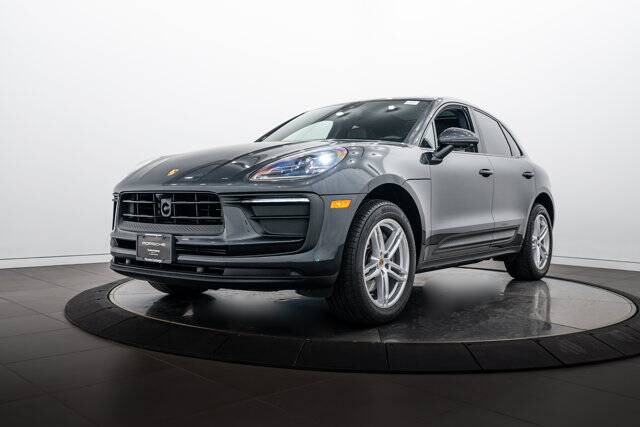 2026 Macan picture #1