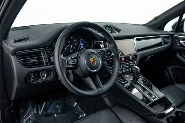 2026 Macan picture #12