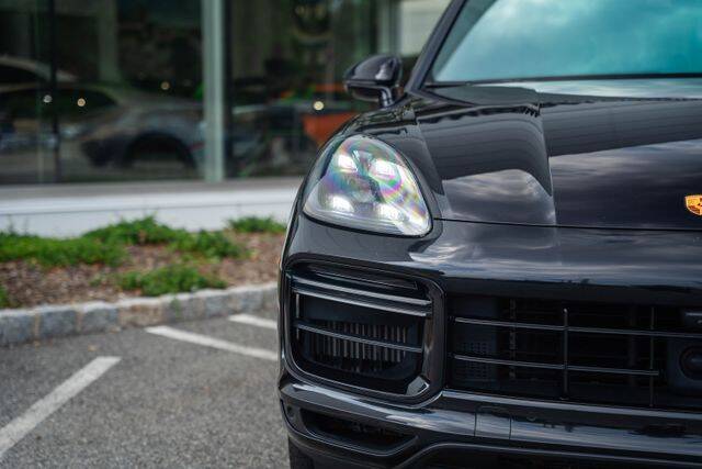 2022 Cayenne Turbo picture #5