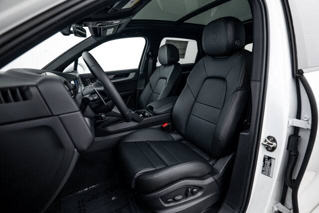 2026 Cayenne picture #5