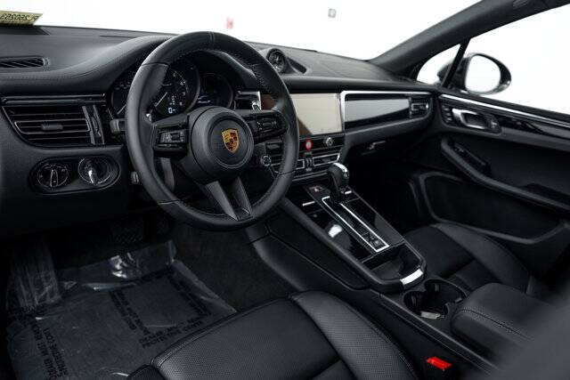 2026 Macan T picture #4