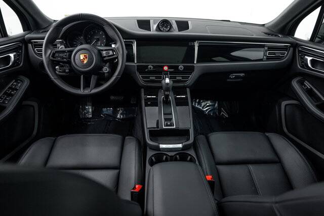 2026 Macan T picture #13