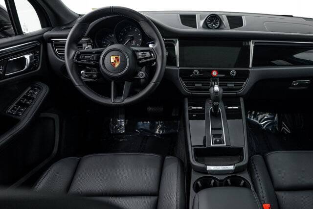 2026 Macan T picture #14