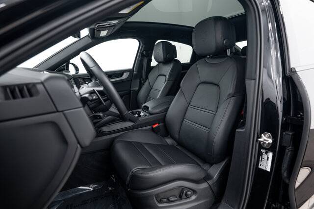 2026 Cayenne picture #5