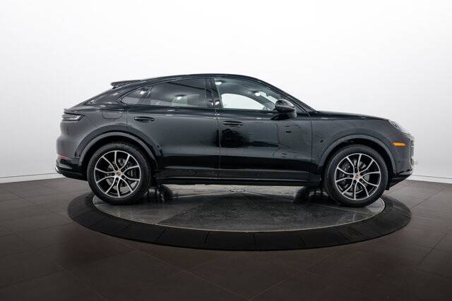 2026 Cayenne picture #8