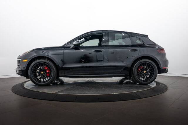 2018 Macan GTS picture #2