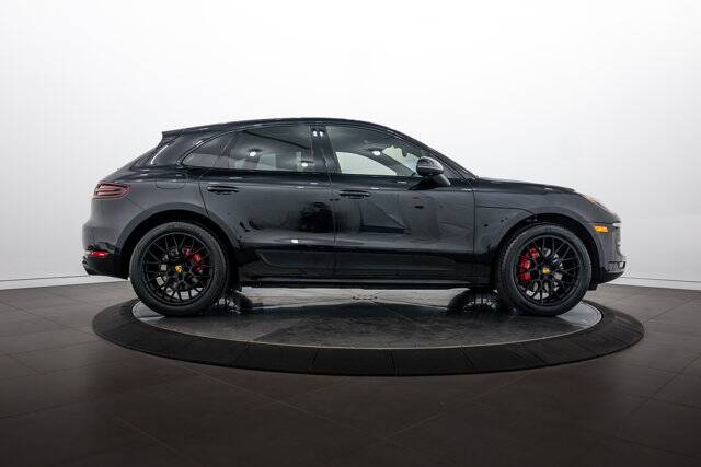 2018 Macan GTS picture #9