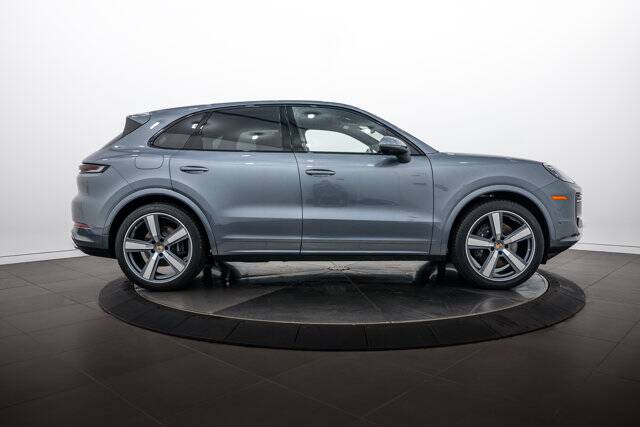 2026 Cayenne picture #8