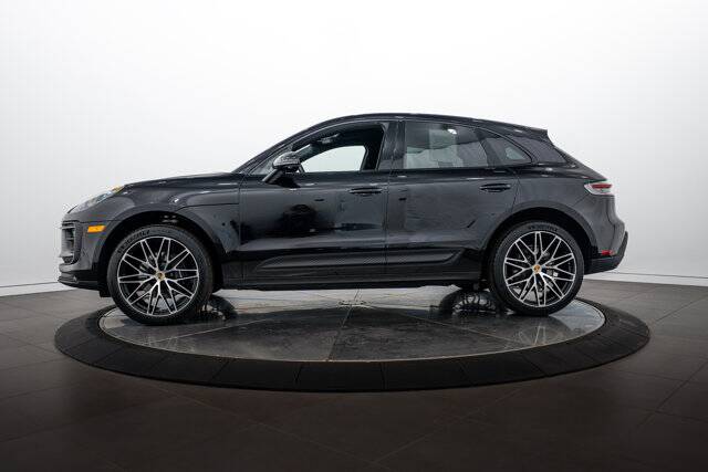 2026 Macan picture #2