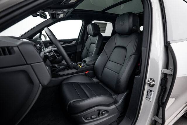 2026 Cayenne picture #5