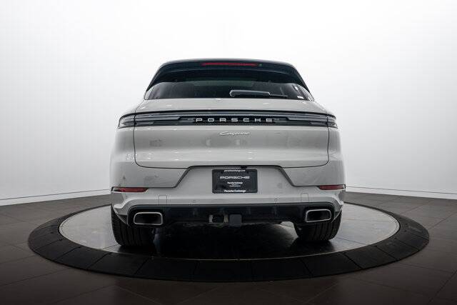 2026 Cayenne picture #6
