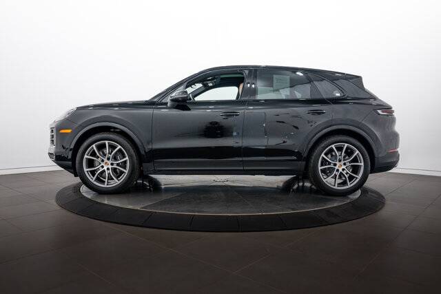 2026 Cayenne picture #2