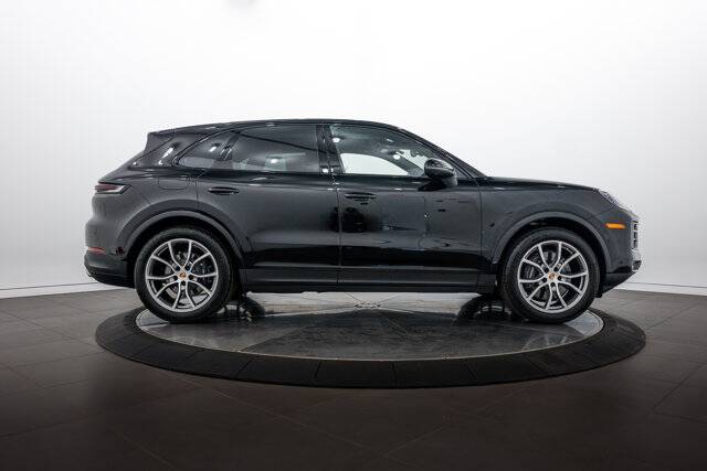 2026 Cayenne picture #8