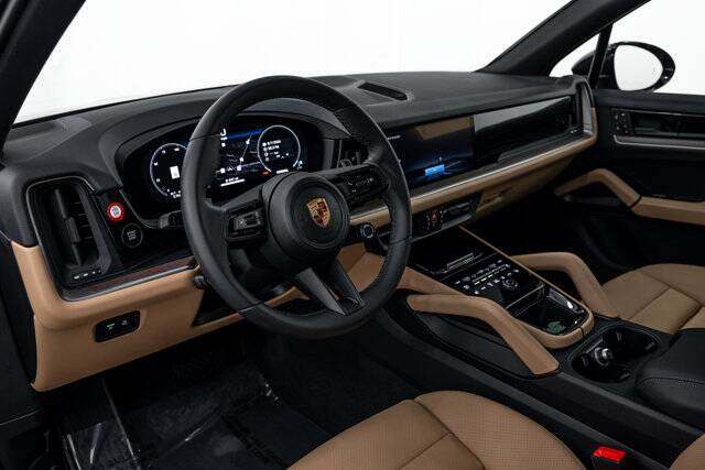 2026 Cayenne picture #13