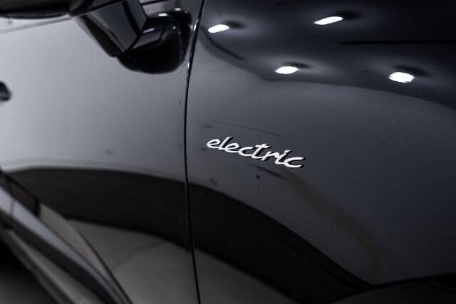 2025 Macan Electric 4S picture #12