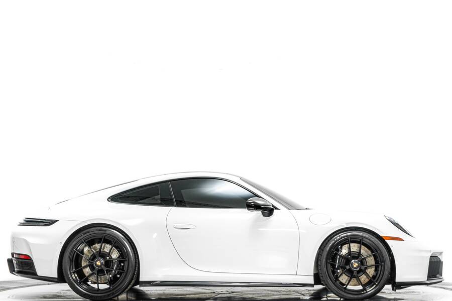 2026 911 Carrera 4 GTS -Premium Package, Gloss Black Exterior Package picture #1