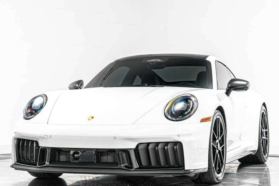 2026 911 Carrera 4 GTS -Premium Package, Gloss Black Exterior Package picture #4
