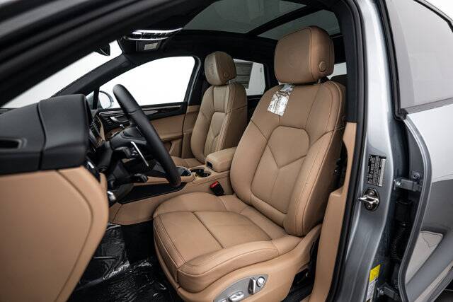 2026 Macan picture #5