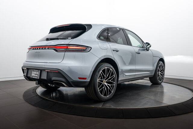 2026 Macan picture #7