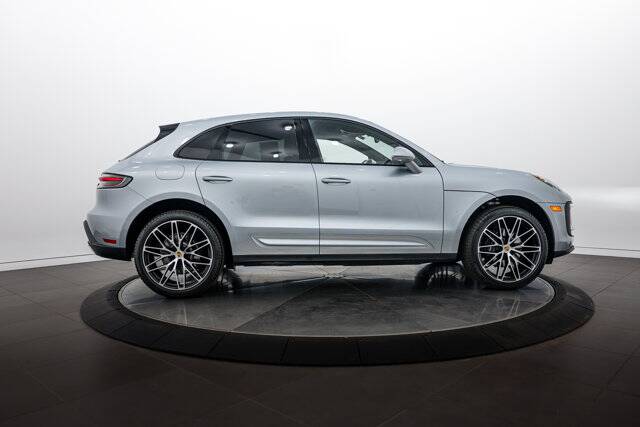 2026 Macan picture #8